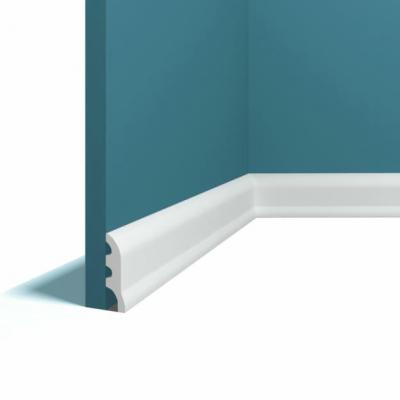 Плинтус Перфект Perfect Plus P18