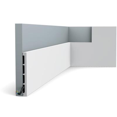 Плинтус Orac Decor SQUARE SX168